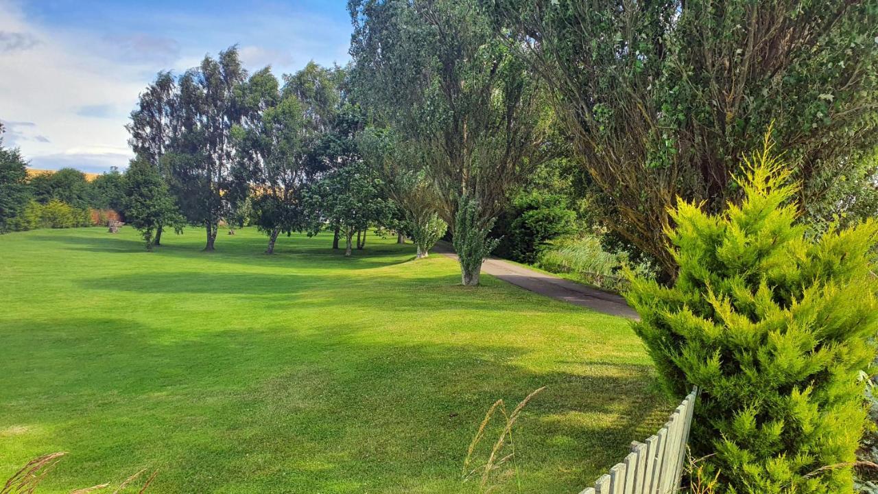 Spacious Well Equipped Chalet Bungalow Close To Nairn, Auldearn Buitenkant foto